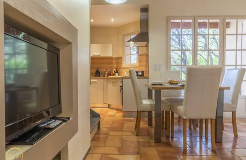 Paradou House | Air-conditioned Mazet Romarin - private terrace- shared swimming pool- Vallée des Baux