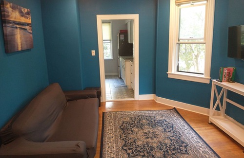 Ridgefield Park Apartment | Air Conditioned Nice 3 Bedroom Apartment in Duplex 30 Minutes to New York City