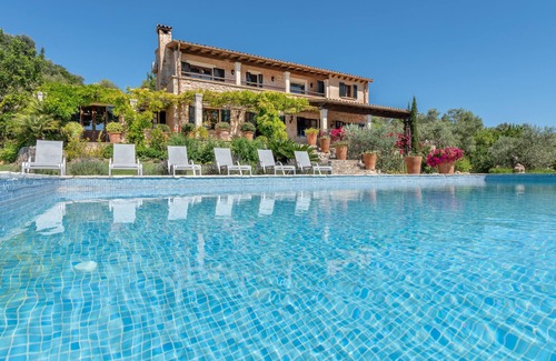Pollensa Villa | Air-conditioned Villa with Generous Pool, Terrace, Gorgeous Garden, and Wi-Fi