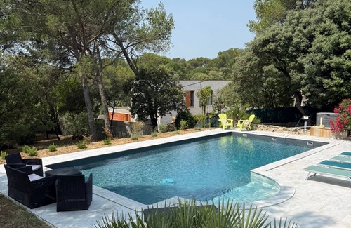 Caveirac Villa | AIR-CONDITIONED VILLA ABSOLUTE CALM SWIMMING POOL GARRIGUE 2500 M2 LAND NEAR NIMES