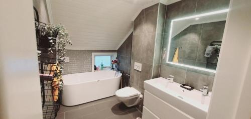Sorum House | Airport distance 25 min from Home