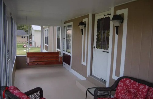 New Plymouth House | Airport House of Hocking Hills A Perfect Pet Friendly Getaway Clean&Comfortable