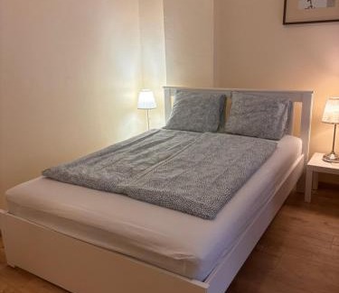 Vecses Bed & Breakfast | AIRPORTMAX Panzió