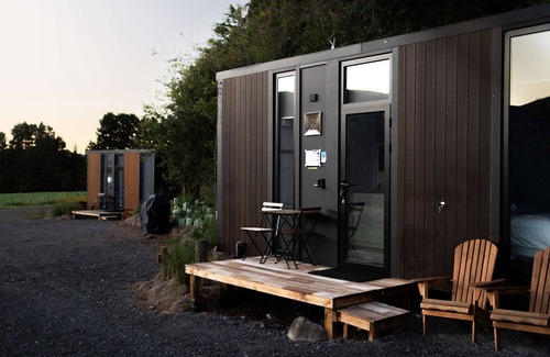 Mackenzie Country House | Airstrip Stays by Tiny Away