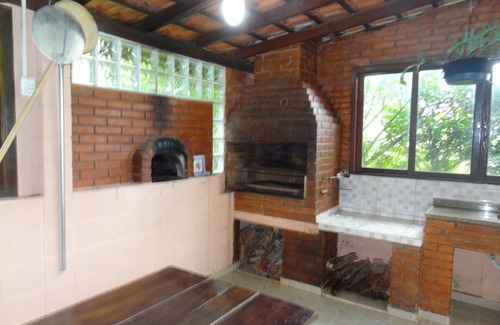 Ibiuna Cottage | Airy, cozy country house with pool and green areas