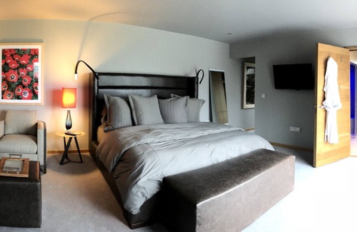 Caherdaniel House | Ait Mhaire is Luxury on the Ring of Kerry 20 minutes from Waterville Golfing