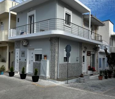 Myrtos Apartment | Aivalis corner