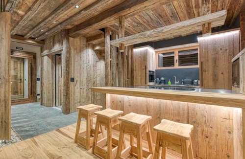 Livigno Ski Chalet | Akchalet Akaroa