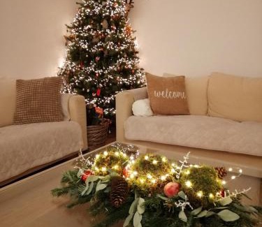 Zandvoorde House | Akkerland - incl infra-red sauna - excl option hot swimspa from Spring-Halloween -1 bedroom 1-3 pers - 2 bedrooms 4-6 pers