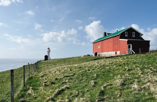 Faroe Islands House | Akraberg Lighthouse Lodge