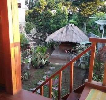 Bayan Bed & Breakfast | Akria bed and breakfast