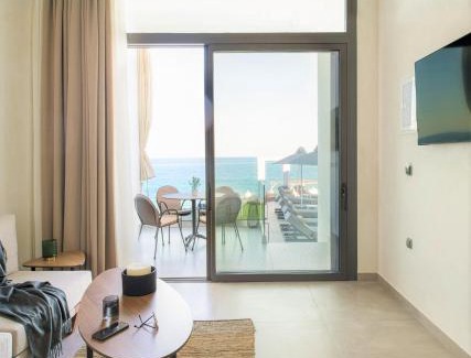 Gritsa Hotel | Akrotiri Olympus Luxury Suites - Adults Only