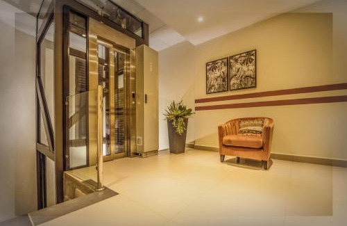 Akwa II Hotel | AKWA HIN Douala