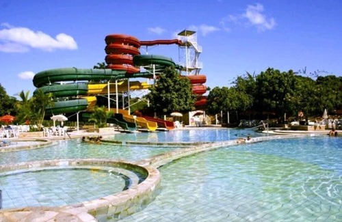 Caldas Novas Apartment | AL APT FOR 5 PES AT PIAZZA DIROMA, ACCESS TO SPLASH DIROMA, COMFORT AND FUN