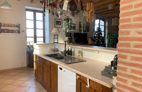 Penne-d'Agenais House | Al Bioule - Maison climatisée avec piscine