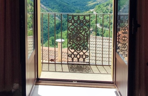 Castelmezzano House | "Al Cuore del Borgo" Cozy Holiday Home in the heart of Castelmezzano