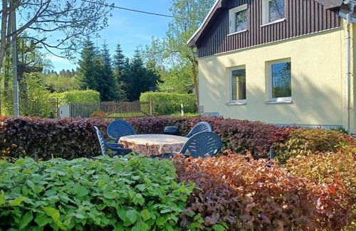 Hammerbrucke Apartment | Alone in the cottage, 4 pers.(2 pers.estate a. Inquire) Fireplace, nature, bike, ski.