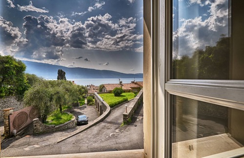 Gargnano House | Al Poggio degli Ulivi by Theater Home - with marvellous lake view