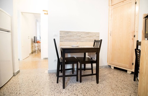 Tivoli Apartment | "Al Vicolo di San Getulio," along the walls of the Villa d'Este gardens.