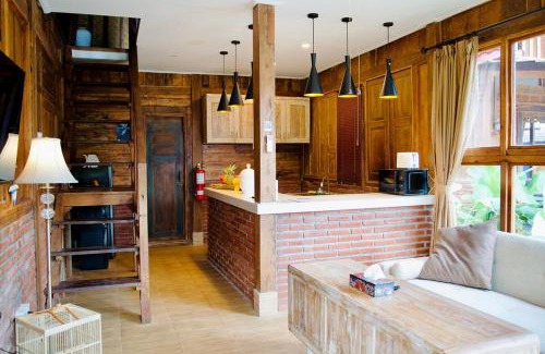 Purwakerti House | Alain villas Family and groups