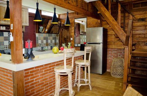 Purwakerti House | Alain villas Family and groups