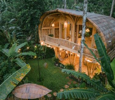 Selat Villa | Alamvaya Bali Bamboo House