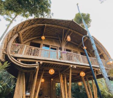 Selat Villa | Alamvaya Bali Bamboo House