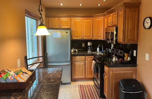 Wasilla Cabin | Alaska Adventure Unlimited Chalets