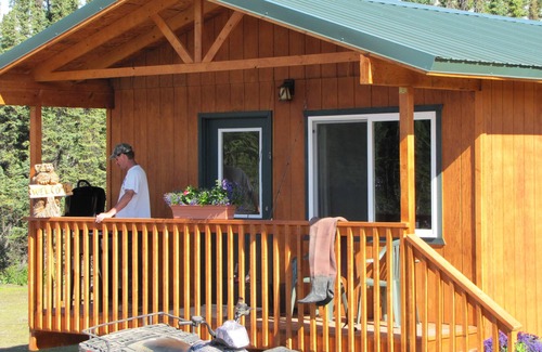 Ridgeway Cabin | Alaska Moose and Spruce Lodges and Lodges