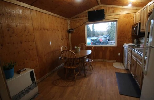 Fairbanks House | Alaskan Adventure Dry Cabin #1