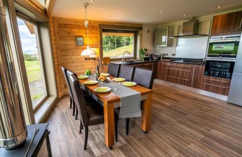 Linlithgow House | Alban