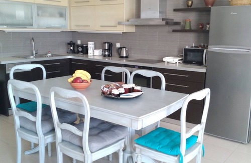 Naxos House | Albatross seaside house