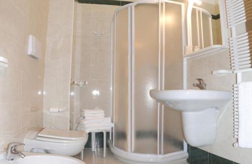 Monte Sant'Angelo Hotel | Albergo Casa Del Pellegrino