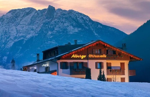 Auronzo di Cadore Hotel | Albergo Miravalle Auronzo di Cadore