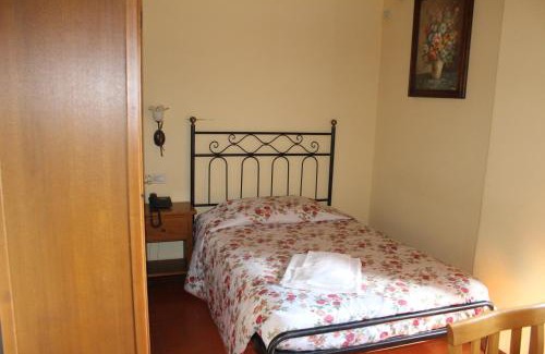 Porrena Hotel | Albergo Ristorante La Torricella