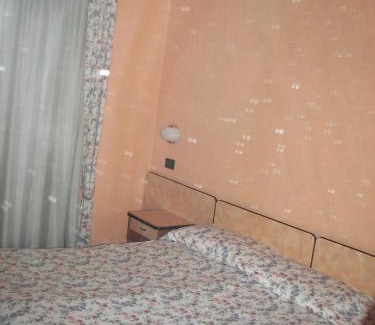 Lanzo Torinese Hotel | Albergo Sangrilà