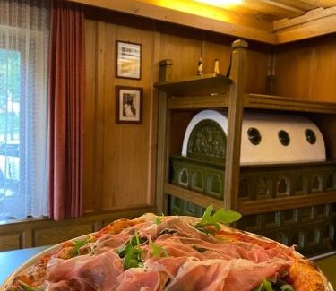 Tret Hotel | Albergo Scoiattolo
