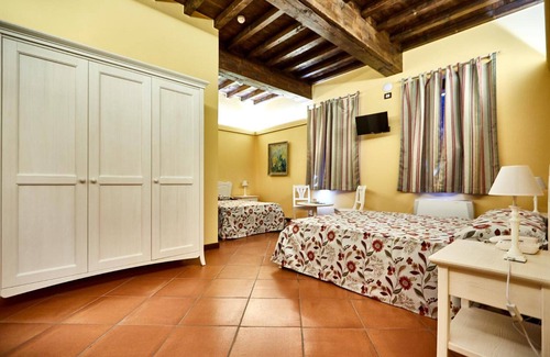 Pomponesco Hotel | Albergo Trattoria Il Leone