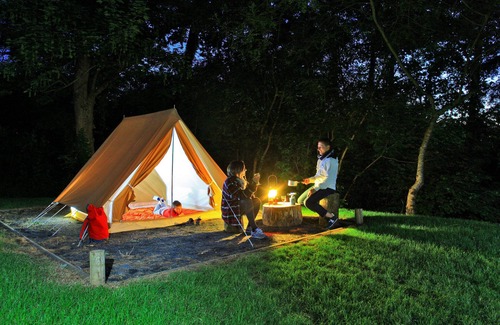 Albi RV Rental | Albirondack Park Camping Lodge and Spa