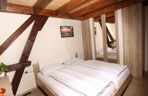 Bitz Apartment | AlbLodges