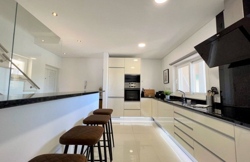 Patroves Apartment | Albufeira Deluxe Residence With Pool