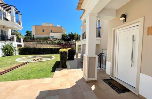 Patroves Apartment | Albufeira Deluxe Residence With Pool