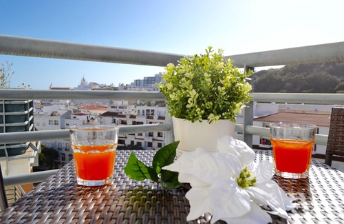 Albufeira Apartment | Albufeira Old Town Ocean and City Views