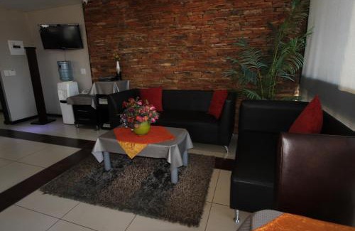 Greater Johannesburg Metropolitan Area Hotel | Alcazaba Hotel