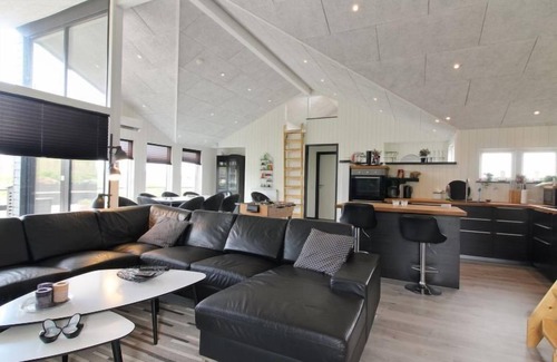 Grønhøj House | "Aldina" - 1.5km from the sea by Interhome