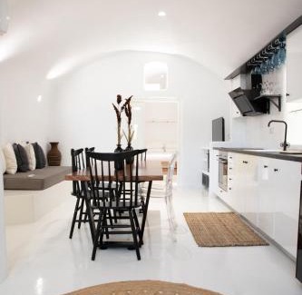 Episkopi Gonias House | Aleria Luxury Cave Santorini