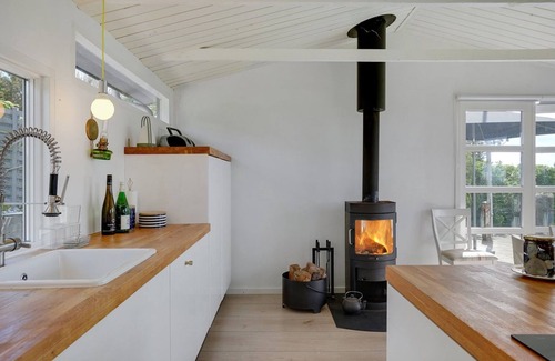 Logstor House | "Alessandra" - 80m to the inlet by Interhome