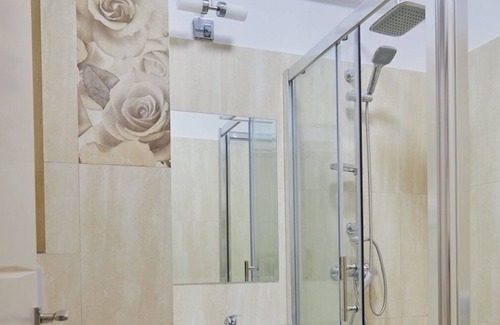 Iasi Apartment | Alessandro Home 5 Luxury Centru Palas Mall Iasi