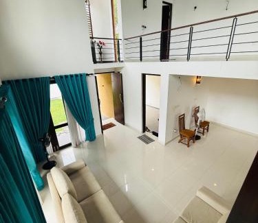 Ekala House | Alex's Place