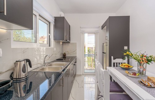 Spata-Artemida Apartment | Alexander Home